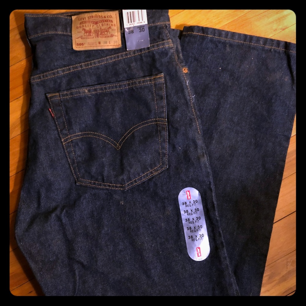 NWT Levi Bootcut Jeans